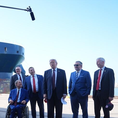 Trump'tan �ran'a 'n�kleer' rest: Kilit c�mleyi s�ylemek istemiyorlar!