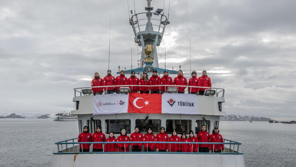 T�rkiye'nin Antarktika'da 10. y�l�! Onlarca projeyle bilim literat�r�ne T�rk imzas�