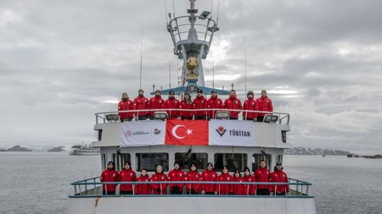 T�rkiye'nin Antarktika'da 10. y�l�! Onlarca projeyle bilim literat�r�ne T�rk imzas�