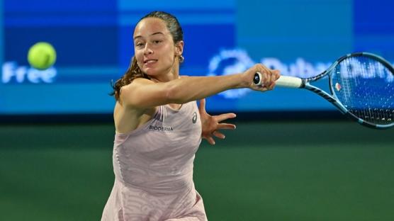 Zeynep S�nmez, Merida A��k'a veda etti