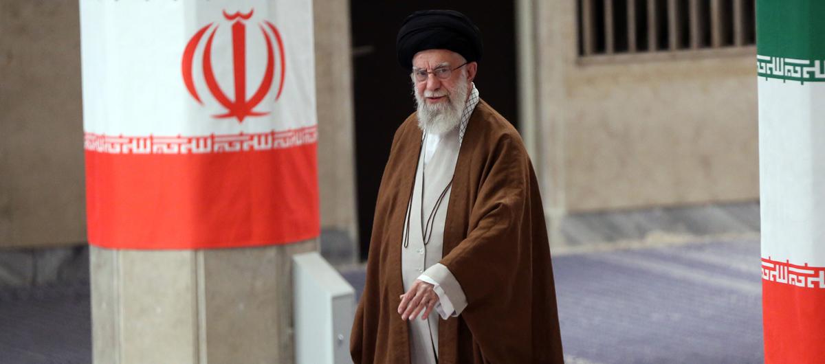 Hamaney �ld�r�ld�... �ran: Sald�r� cezas�z kalmayacak