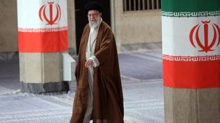 Hamaney �ld�... �ran, �srail ve ABD'ye misilleme sald�r�s� ba�latacak