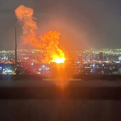 �ran devlet televizyonu vuruldu, yay�nlar kesildi