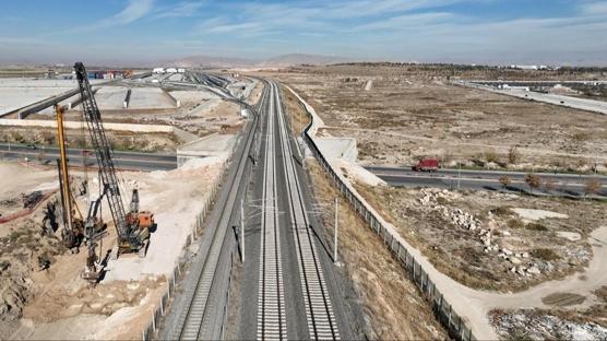 Yol s�resi yar� yar�ya inecek