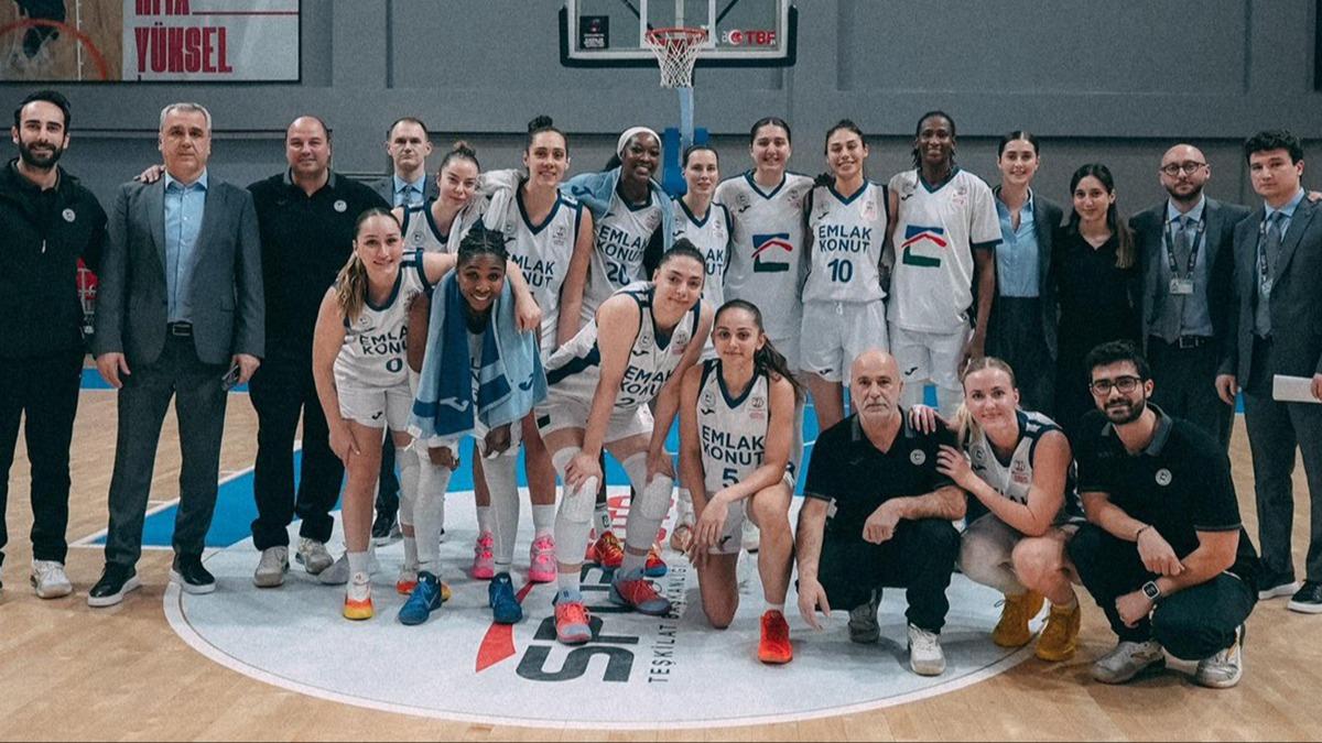 Emlak Konut seriye galibiyetle ba�lad�