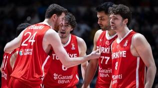 12 Dev Adam'ın rakibi Sırbistan