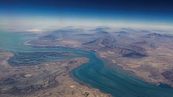 �ran H�rm�z Bo�az�'n� kapatt�