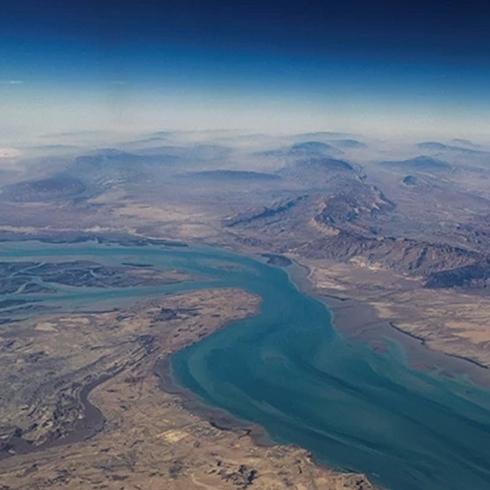 �ran H�rm�z Bo�az�'n� kapatt�