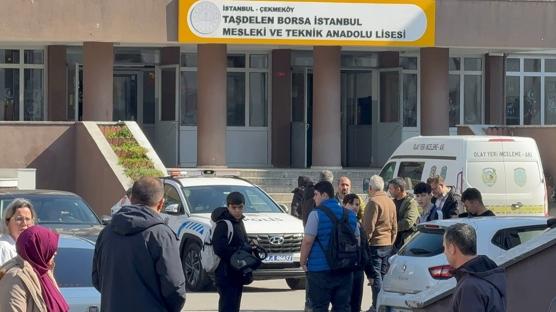 Lisede kanl� sald�r�