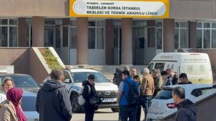 Lisede kanl� sald�r�