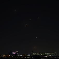 Katar'da panik... Doha'da patlama sesleri duyuluyor