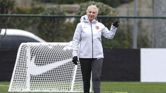 Necla G�ng�r: Emeklerimizin kar��l���n� almak istiyoruz