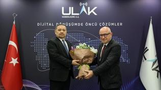 ULAK Haberle�me A�'de bayrak de�i�imi