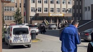 �ekmek�y'de b��akl� sald�r�! Yaralanan ��retmen taburcu edildi