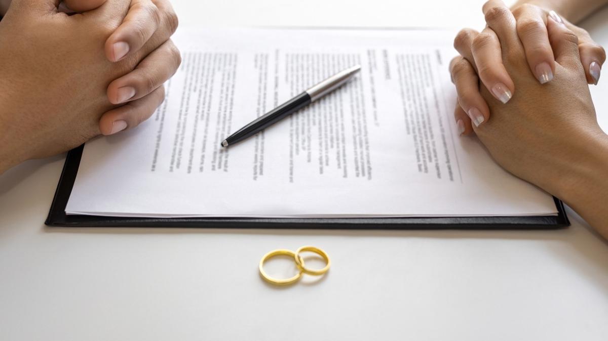 Evde casuslu�a hapis! Gizli kamera tuza��na Yarg�tay ''dur'' dedi