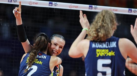 Fenerbah�e Medicana, D�rtl� Final'de