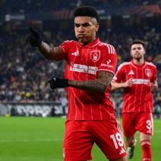 Igor Jesus'un transferi Nottingham Forest'�n durumuna ba�l�