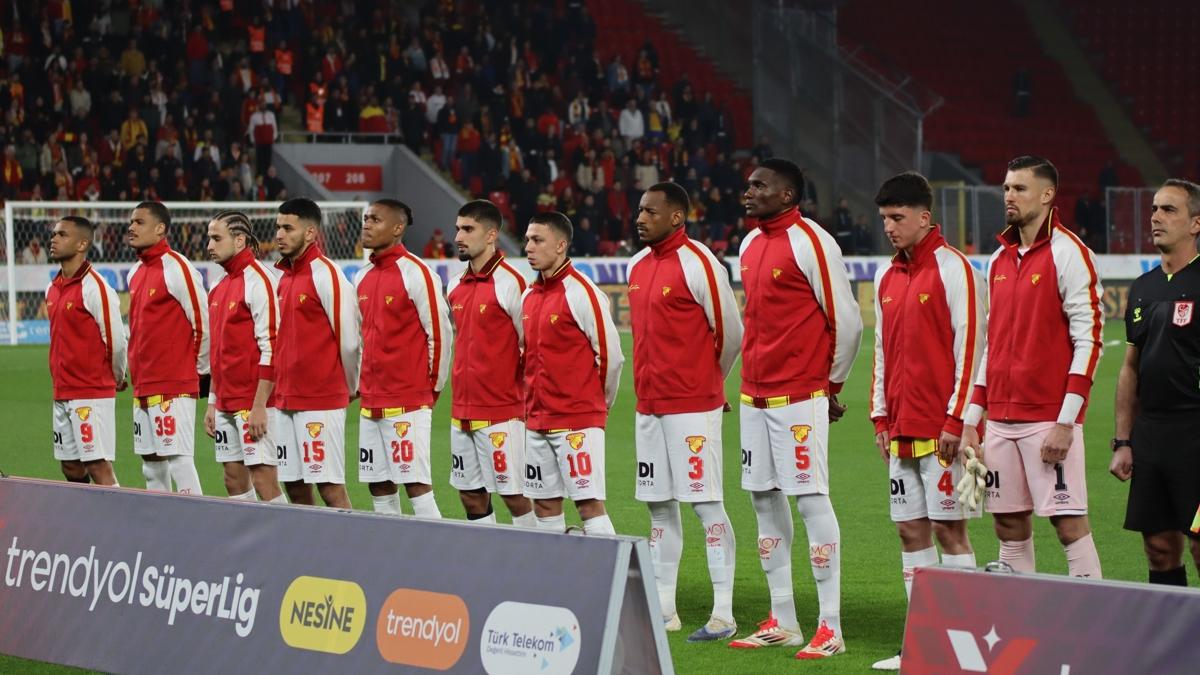 �ki sezondur ayn� zamanda d����e ge�iyor! G�ztepe'de ilgin� tesad�f