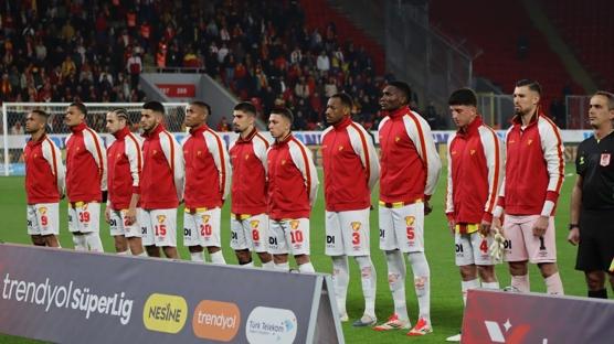 İki sezondur aynı zamanda düşüşe geçiyor! Göztepe'de ilginç tesadüf