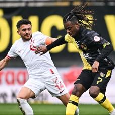 Kupada gol ��kmad�! �stanbulspor ile Boluspor vedala�t�