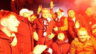 Serdal Adal�: Be�ikta�'ta uzun zaman sonra g�ven ortam� hakim