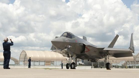 F-16'lar gidiyor, F-35 sava� u�aklar� geliyor