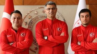 Milli at�c�lardan alt�n madalya