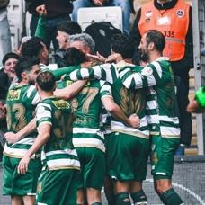 Bursaspor �ampiyonluk yolunda iki kritik deplasmana ��kacak