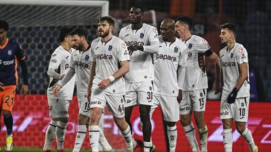 Trabzonspor kupada �eyrek finalde