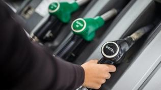 Hürmüz Boğazı krizi Avrupa'yı vurdu! Dizel fiyatları fırladı