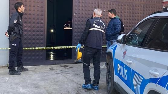 �ki g�n �nce kiralad��� d�kkanda can verdi! Kocaeli'de s�r �l�m