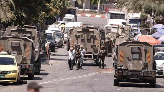 Katil İsrail'de barbarlıkta sınır yok: Belde ve kente baskın