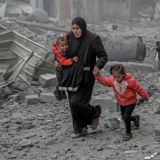 Katil �srail'in Gazze'ye sald�r�lar� sonucu �ehit say�s� 72 bini a�t�