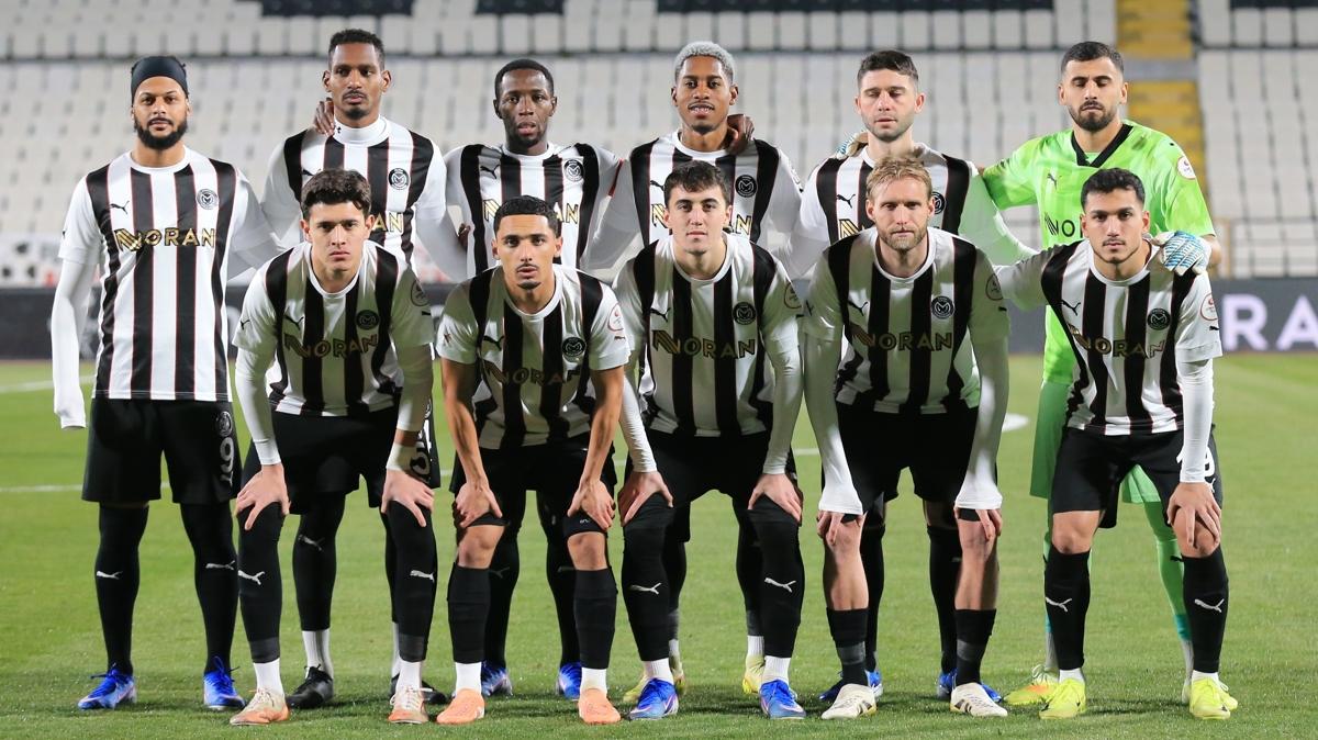 Manisa FK'den hakem kararlar�na ili�kin a��klama