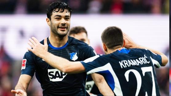 Ozan Kabak, Bundesliga'da ayın oyuncusu ödülüne aday