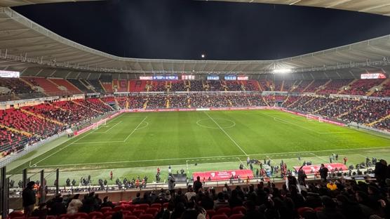 Stadyumda ���k problemi!