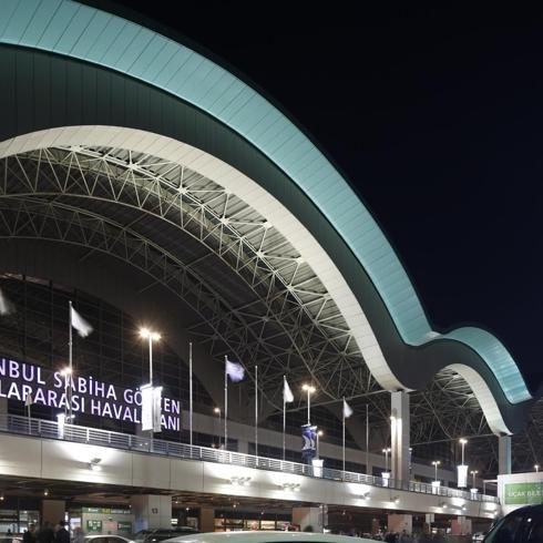 Avrupa'n�n en h�zl� b�y�yen major havaliman�: Sabiha G�k�en