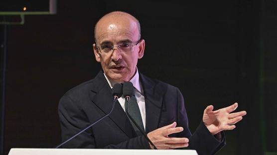 Bakan �im�ek: Dezenflasyonu �nceliklendiren �nemli bir ad�m att�k