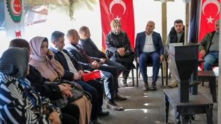 Diyarbak�r'da emek n�beti 615. g�n�nde: ��ten ��kar�lan i��ilerin direni� �ad�r� kalkm�yor