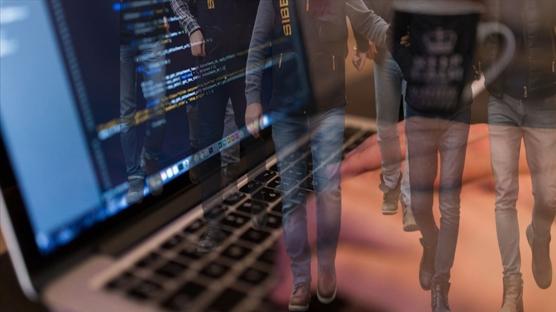 2 milyar liral�k a�� pencereden at�lan tabletler ele verdi