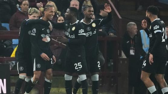 Joao Pedro şov yaptı, Chelsea zorlu deplasmanda 4 golle kazandı