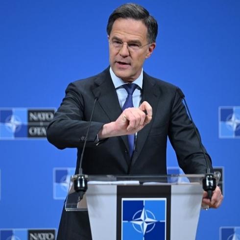 NATO topraklar�n�n her kar���n� savunaca��z