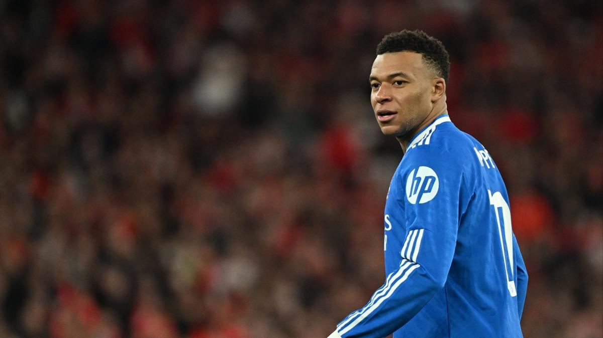 Real Madrid'de Mbappe krizi b�y�yor!