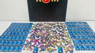 Gelen ihbar sonu� verdi: Y�zlerce gram sahte alt�na el konuldu