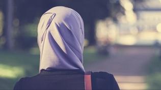 G�m�lcine'de hastanede ba��rt�s� ve T�rk�e yasaklans�n talebi