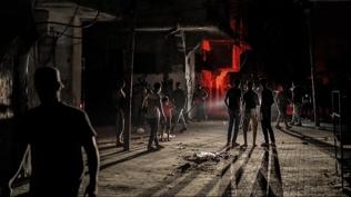 Katil �srail kana doymuyor! Gazze'de siviller hedefte: �ehit say�s� artt�