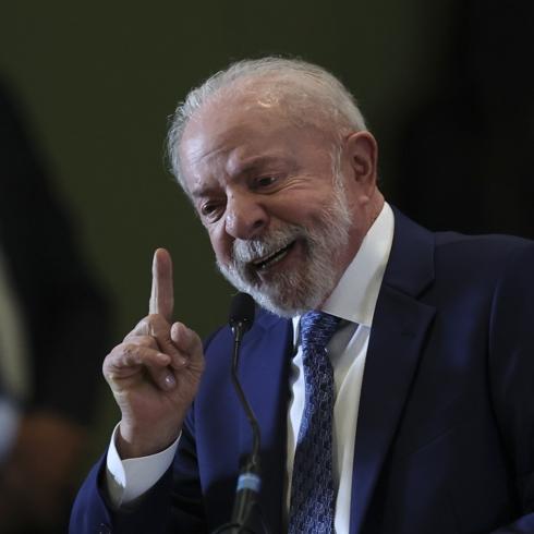 Lula da Silva'dan Trump'a 'sava� gemisi' tepkisi