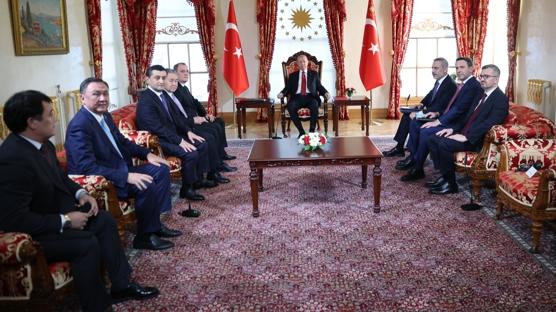 Cumhurba�kan� Erdo�an, T�rk Devletleri Te�kilat� heyetini kabul etti