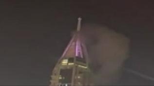 Dubai'de g�kdelende patlama: Engellenen sald�r�n�n enkaz� can ald�