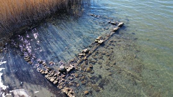 �znik G�l�'nde tarihi ke�if: Sular �ekilince g�n y�z�ne ��kt�